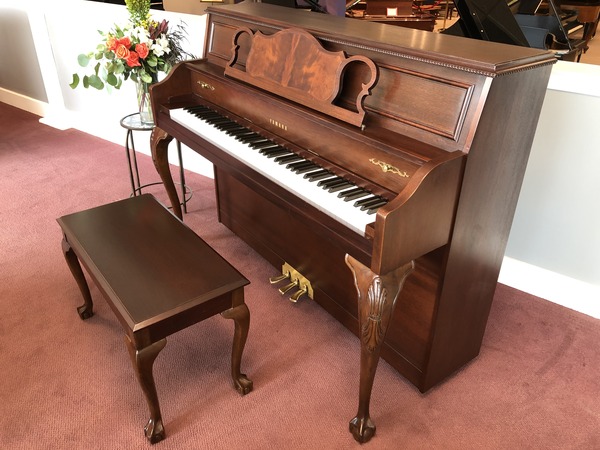 2003 Yamaha M500 Chippendale - Upright - Console Pianos